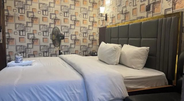 Executive Zimmer Ice Suites