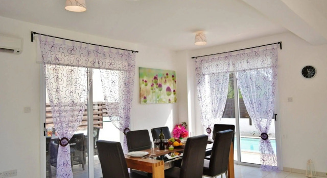 Dafni Villas, Rezervovat Hotel Hotely v Protaras s bazénem, poblíž Pernera P Beach, Bazén