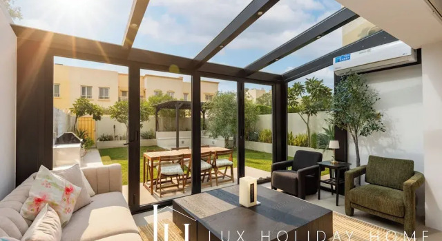 LUX The Serene Springs Villa