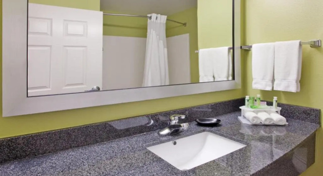 Номер Standard Holiday Inn Express Fremont by IHG