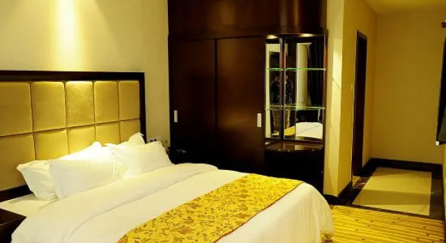 Люкс Deluxe Hot Spring Banshan Hotel