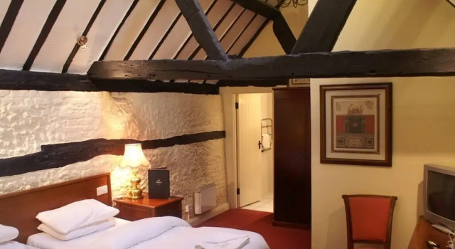 The Saracens Head, Đặt Nhà nghỉ có bữa sáng Amersham The Chilterns