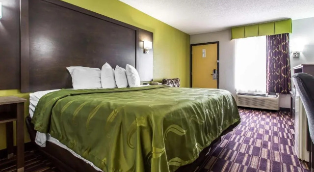 Номер Standard Quality Inn Albemarle