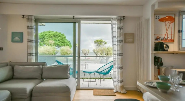 Апартаменты Superbe studio en 1ère ligne en plein cœur d’Arcachon