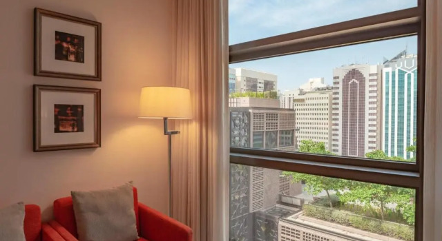Четырёхместный номер Guest Courtyard by Marriott World Trade Center, Abu Dhabi