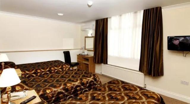 Номер Standard с видом на море Russel Court Hotel Bournemouth Central