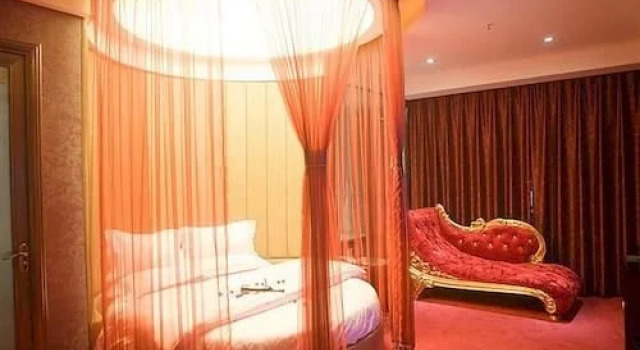 Xipai Hotel, Book Hotel Jingmen Hubei