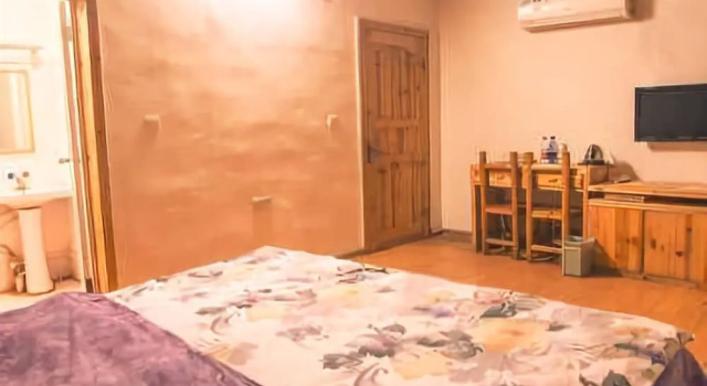 1314 Wait for You Inn