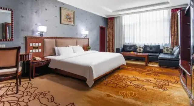 Люкс Business Hongda Longmen Hotel