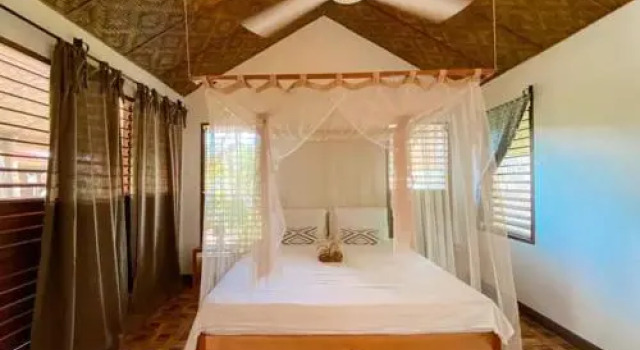 Herbs Guest House - Adults Only, Book Guesthouse Moalboal Cebu