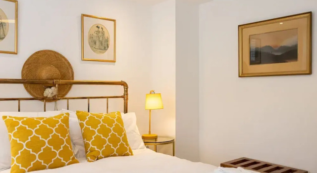 Charming 3B Cottage In Bollington, Book Vacation Home Bollington Cheshire