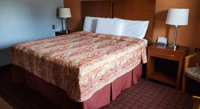 Номер Standard Economy Inn