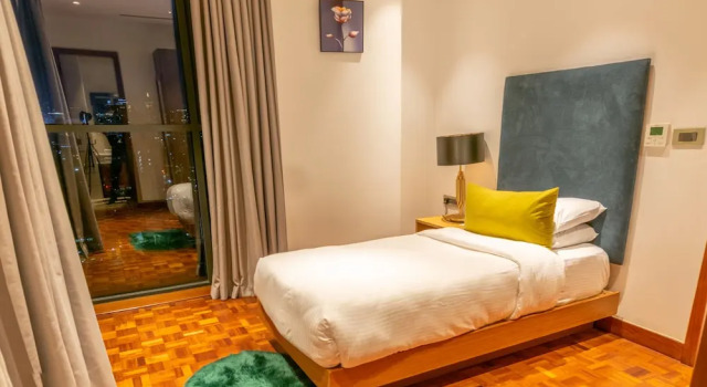 Апартаменты Luxury с 3 комнатами Broadwalk Residency