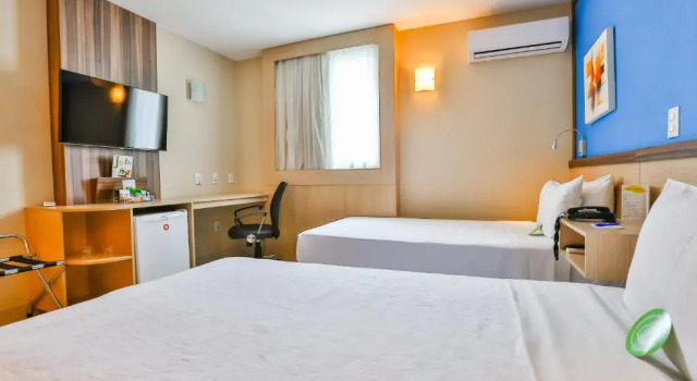 Двухместный номер Superior Comfort Hotel Campos dos Goytacazes