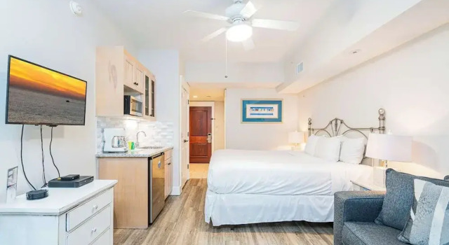 Seashell Shuffle at Pilot House, Rezerwuj Hotel Hotele w Emerald Coast z parkingiem, Parking