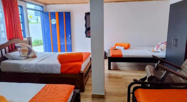 Finca Turística Santa Clara, Rezervovat Hotel Hotely v Santander s parkováním, Parkování