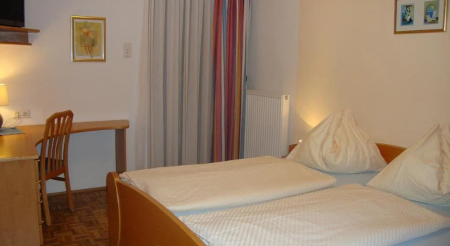 Pension Persch, Book Hotel Völkermarkt Klopeinersee