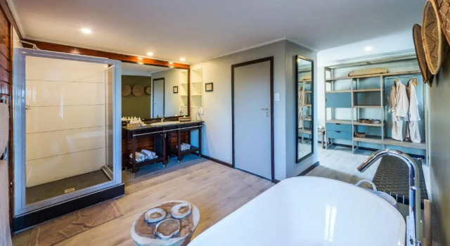 Люкс Luxury Kariega Game Reserve Ukhozi Lodge