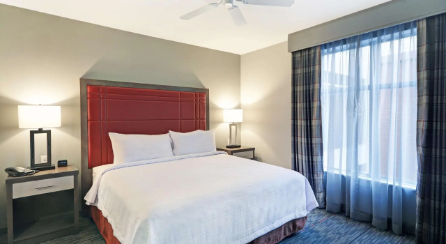 Люкс Homewood Suites by Hilton Athens Downtown University Area