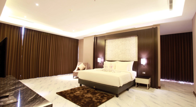 Suite Presidenziale Grand Karlita Hotel Purwokerto