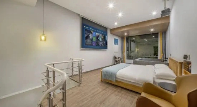 Четырёхместный люкс Cloud Hidden · Meet the Mountain Private Hot Spring Designer（Mount Qingcheng Houshan Branch） Villa