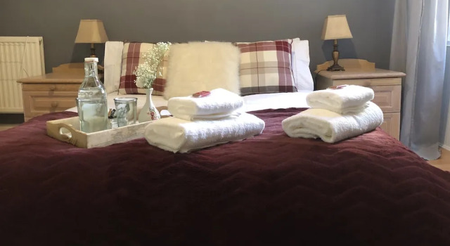 Edinburgh Old Town Apartment, Забронировать Апартаменты/квартира Старый город Эдинбург, рядом с Национальный музей Шотландии
