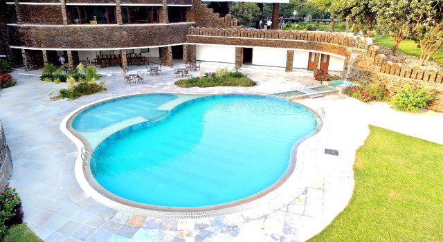 Seasons Boutique Hotel near Sajjangarh Biological Park, Udaipur, Забронировать Курортный отель Отели штата Раджастхана с парковкой, Парковка