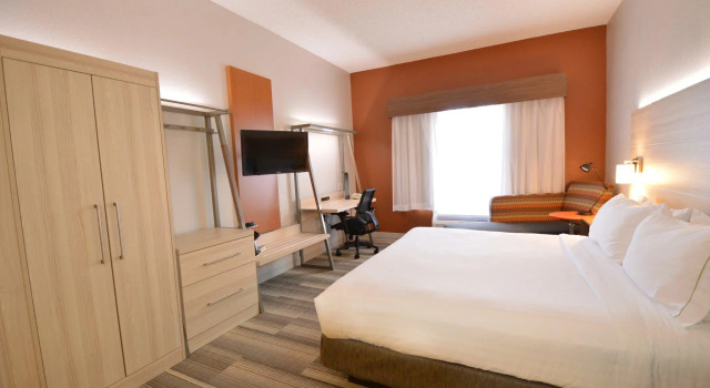 Двухместный номер Standard Holiday Inn Express Toledo-Oregon by IHG