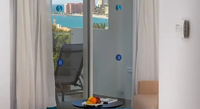 Номер Standard с частичным видом на море Spirit Hotel Benalmadena Beach