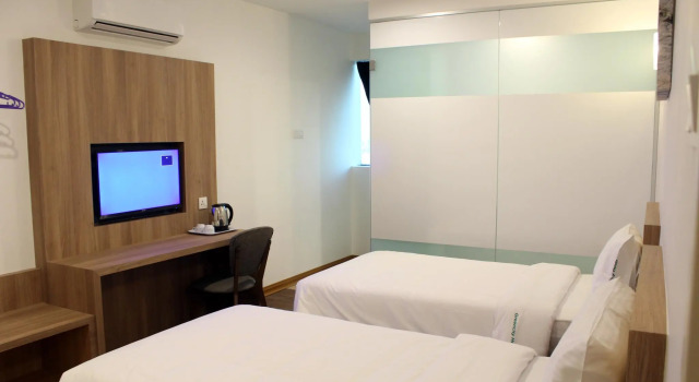 Двухместный номер Standard Greencity Hotel