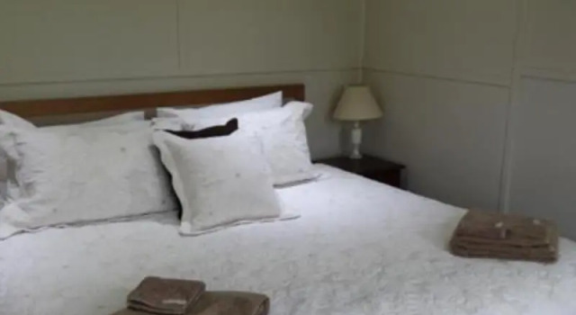 Семейный люкс Elm Cottage Tumut