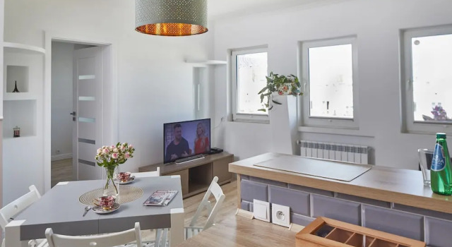 Stars Apartament City Center by Noclegi Renters, Забронировать Апартаменты/квартира Апартаменты Варшавы, рядом с Свентокшиска, Апартаменты/квартира
