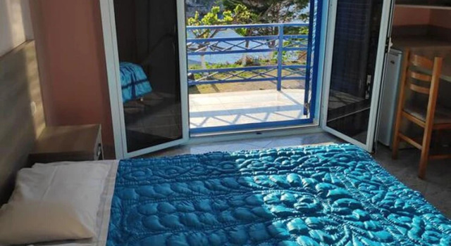 Hotel Kristal, Buchen Sie Hotel Ksamil Qark Vlora