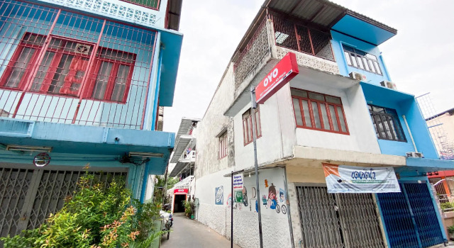 OYO 525 MRT Phetkasem 48 Place