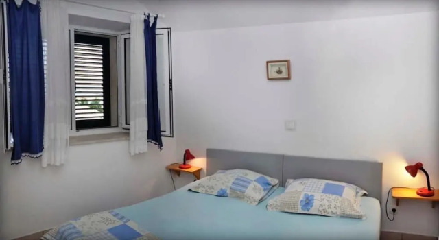 Apartmani Loredana - 2-bedroom-apartment With Sea View, Prenota Appartamento Lombarda 