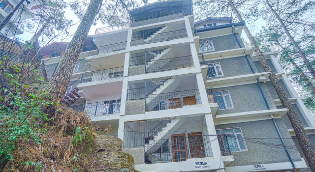 Barna Hauz  (by Dumnu Homes)