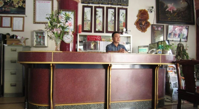 Khách Sạn Hạnh Long, Забронировать Отель Недорогие отели Района 5, недорого