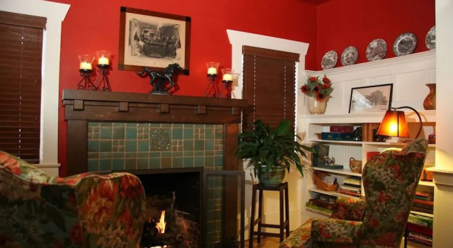 Hidden Oak Inn, Забронировать Отель Сонома Wine Country - Northern California, рядом с Туристическое бюро округа Сонома-Вэлли