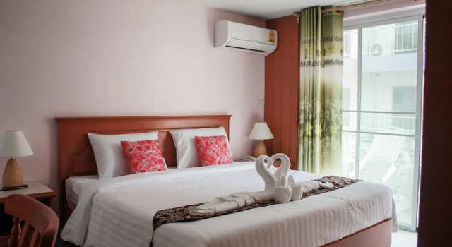 Panjais Place, Забронировать Отель Отели Пхетчабури 3 звезды, 3*