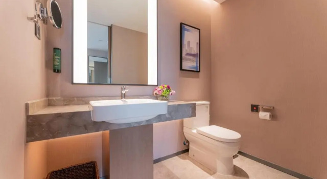 Люкс Deluxe Hampton by Hilton Ningbo Ninghai Keji Avenue