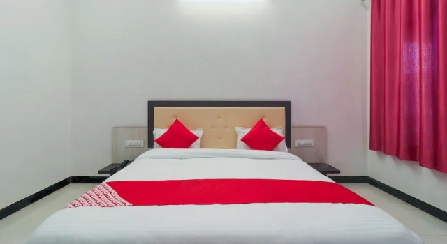 Oyo 30275 The Sunrise Resort Pushkar, Rezerwuj Ośrodek wypoczynkowy Pushkar Rajasthan
