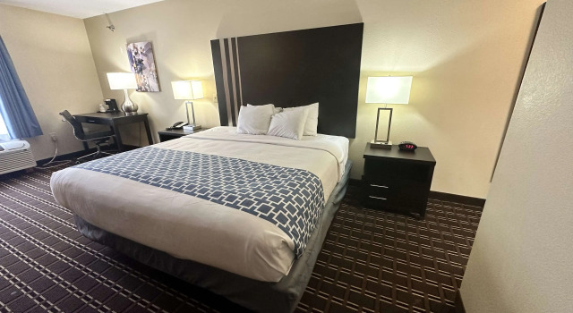 Двухместный номер Standard Best Western Plus Bass Hotel & Suites