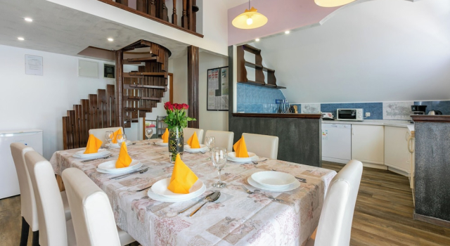 Апартаменты Apartments Ljiljana