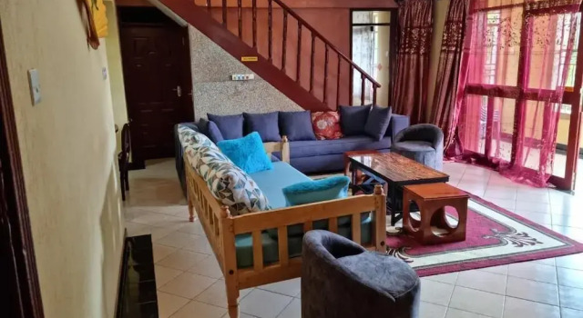 Lux Suites Weavers Haven Guest House, Rezervovat Penzión Hotely v Nakuru County s parkováním, Parkování