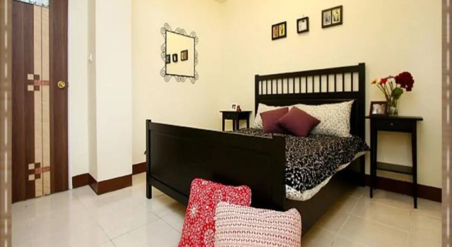 Номер Standard Yellow Cat B&B
