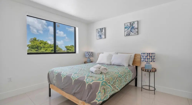 Miami Suite 302