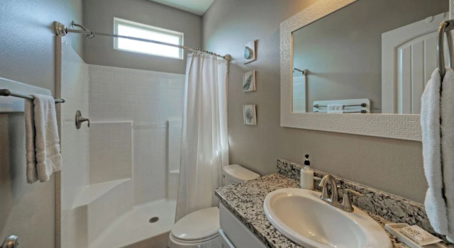 Ocean's 96 by Avantstay Heated Pool + Foosball Table + Media Room + Walk to North Padre Beach
