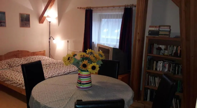 Vécsey Apartman, Buchen Sie Ferienwohnung Eger 