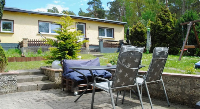 Апартаменты Ferienhus Baabe Ferienwohnung 01 mit gratis Nutzung vom AHOI Erlebnisbad und Sauna in Sellin