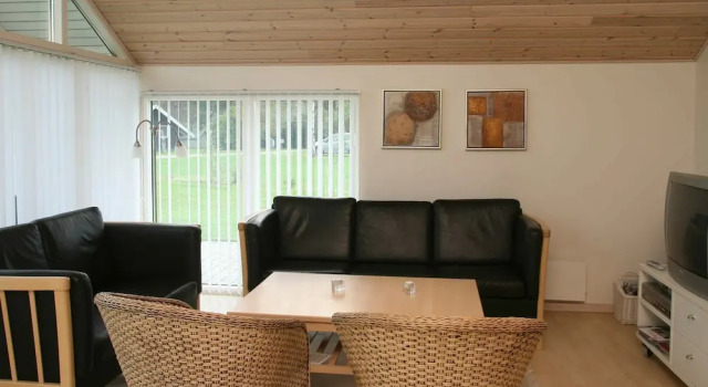 Modern Holiday Home in Stege With Whirlpool, Prenota Hotel Stege Mon